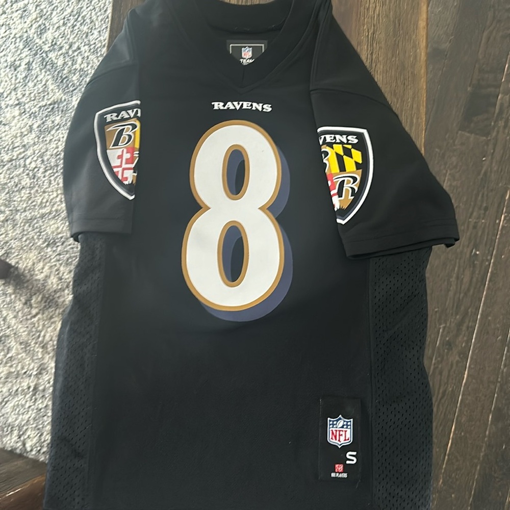 Youth Ravens Lamar Jackson  Jersey size Small